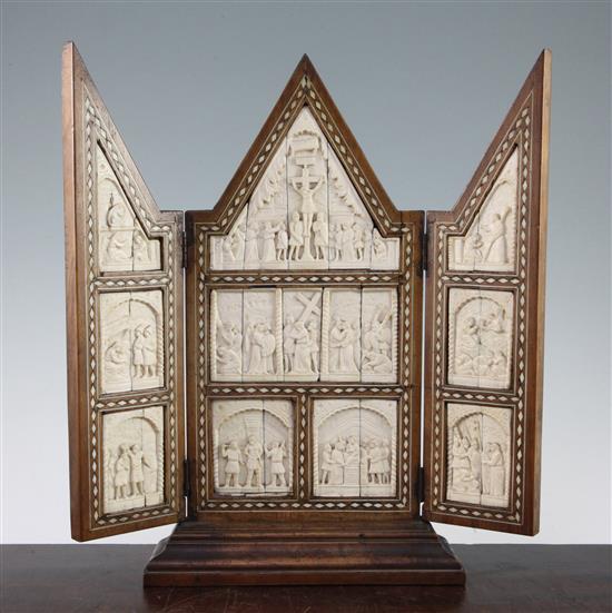 An early 20th century hardwood folding triptych, 14.5in.